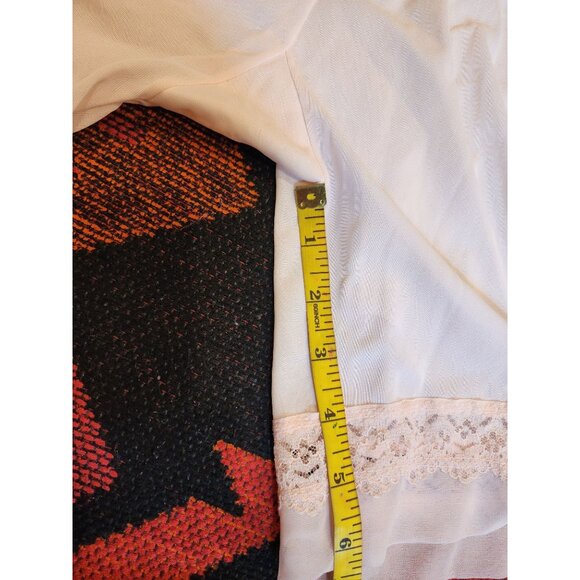 Vintage White Nylon Lace Trim Bloomers With Elastic Waist - Picture 8 of 10